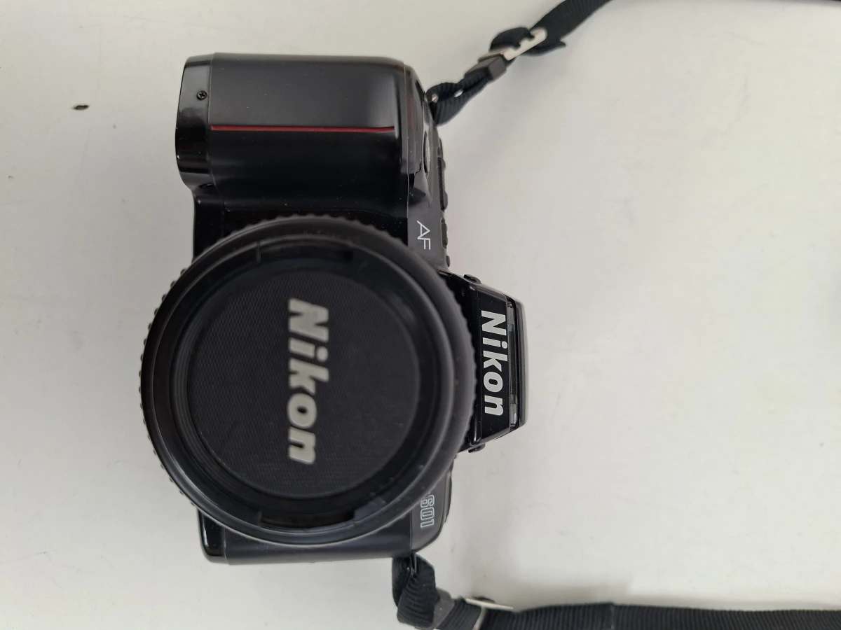 📸 Nikon F-601 AF Analoge Camera + 35-70mm Lens (Inclusief Batterij) 📸 - foto 2