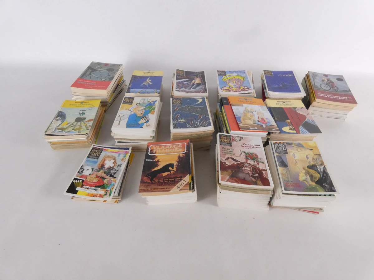 Set van diverse Vlaamse Filmpjes boeken en verhalen(+350)