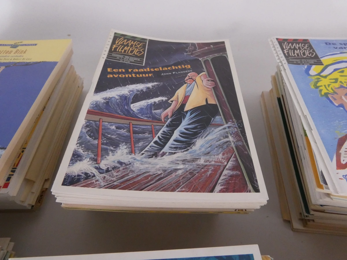 Set van diverse Vlaamse Filmpjes boeken en verhalen(+350)