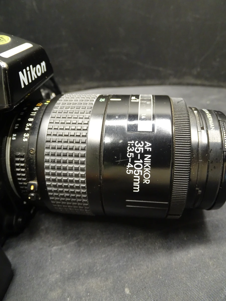 Nikon F-801 camera + 2 lenzen