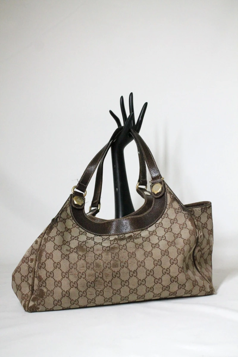 Handtas/schoudertas met leren accenten Gucci