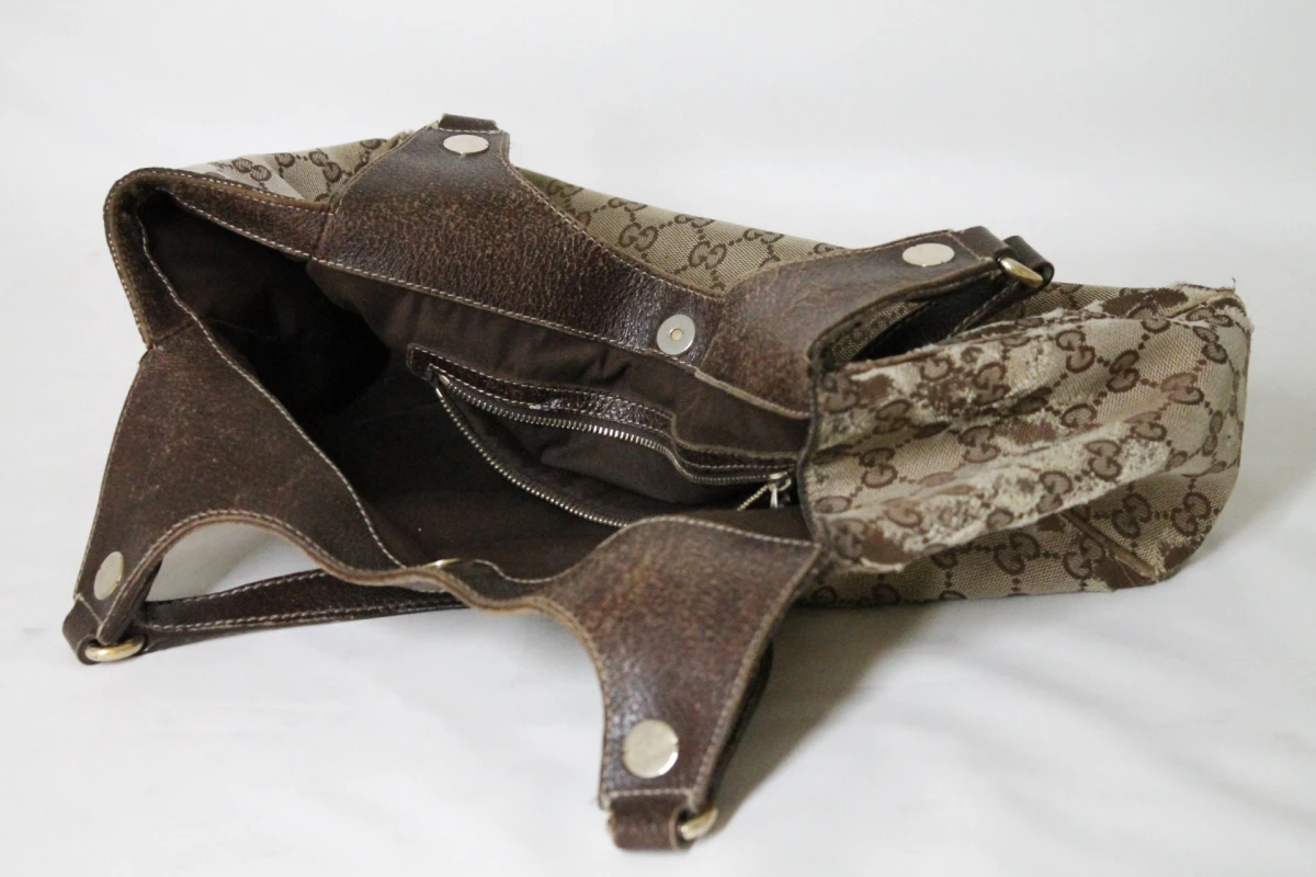 Handtas/schoudertas met leren accenten Gucci