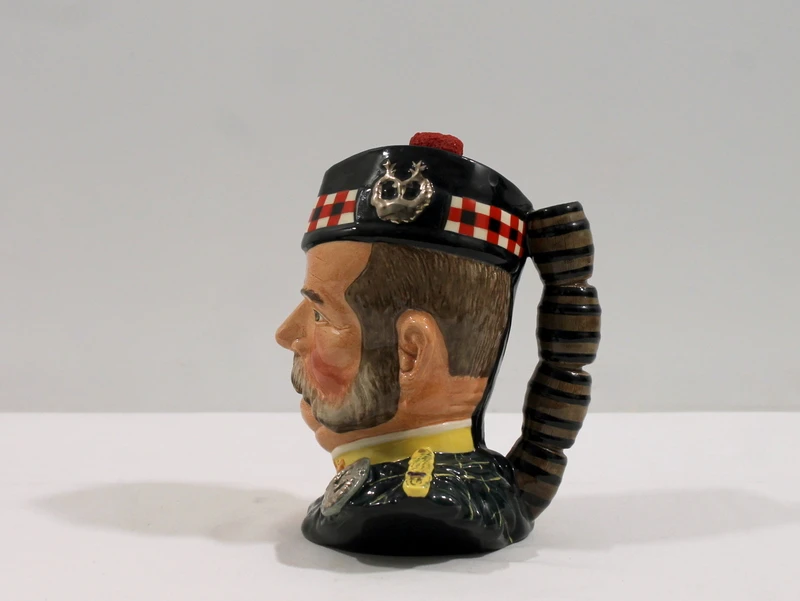 Vintage Royal Doulton William Grant Whiskykan, Engeland ca. 1987