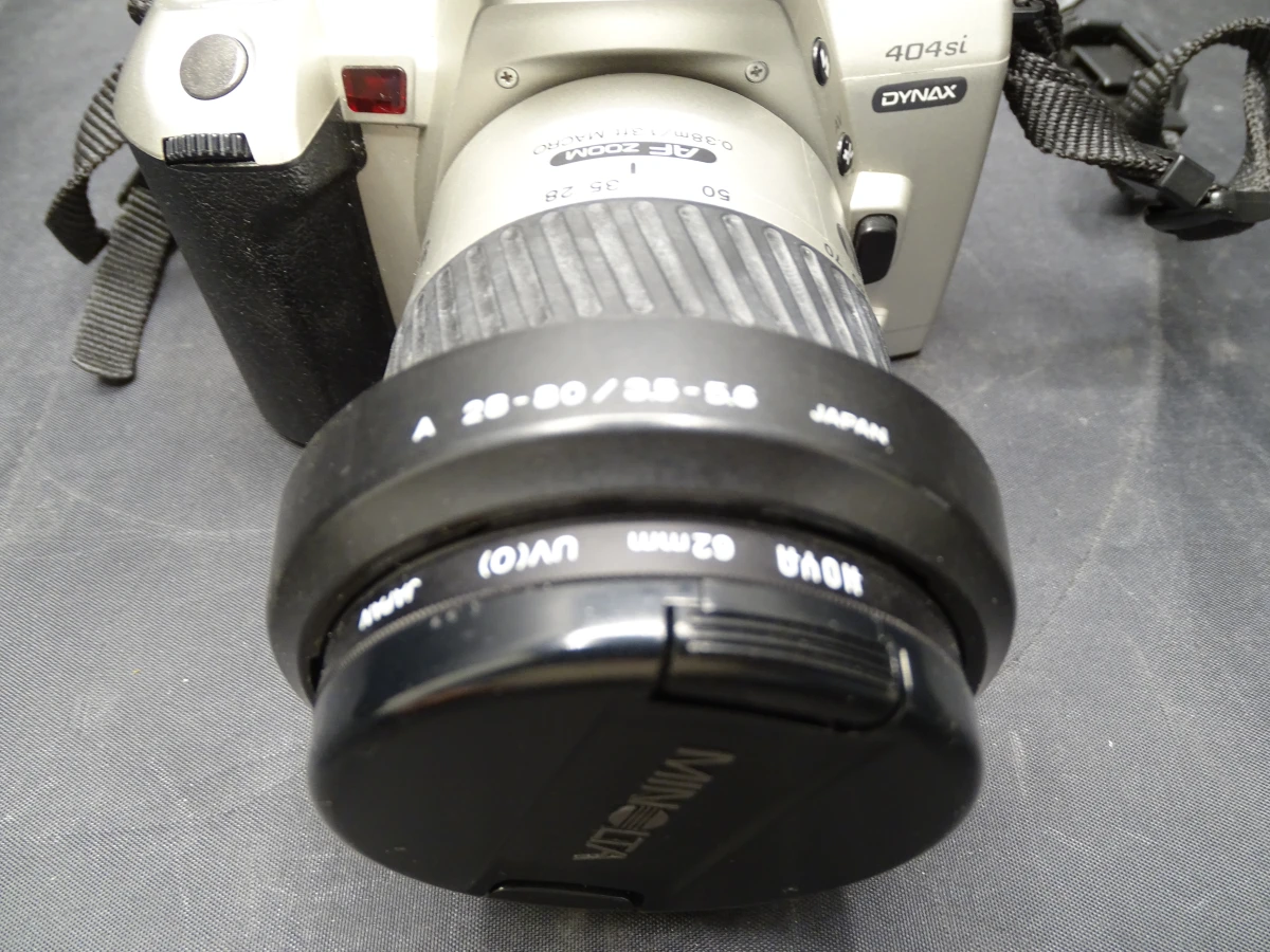 Minolta 404si camera