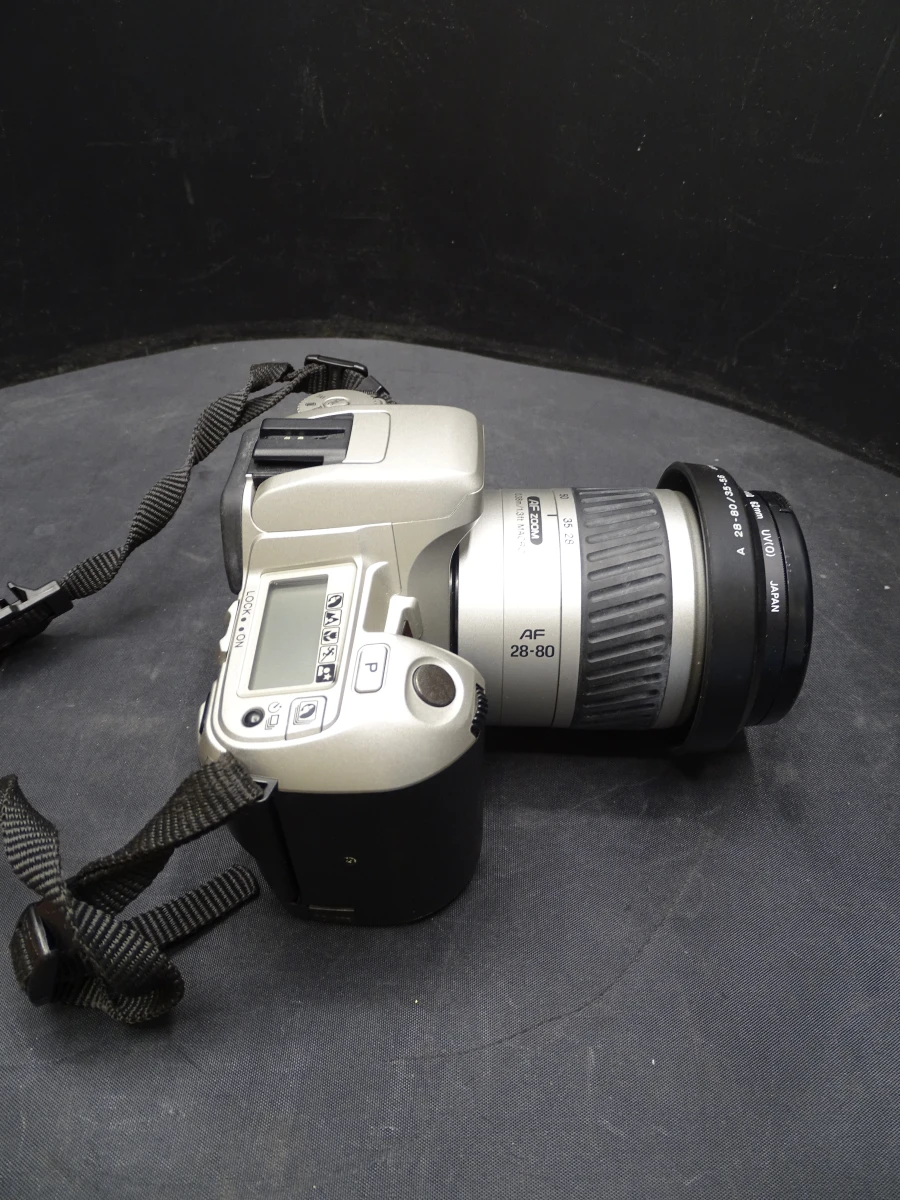 Minolta 404si camera