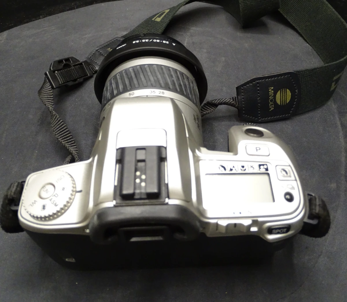 Minolta 404si camera