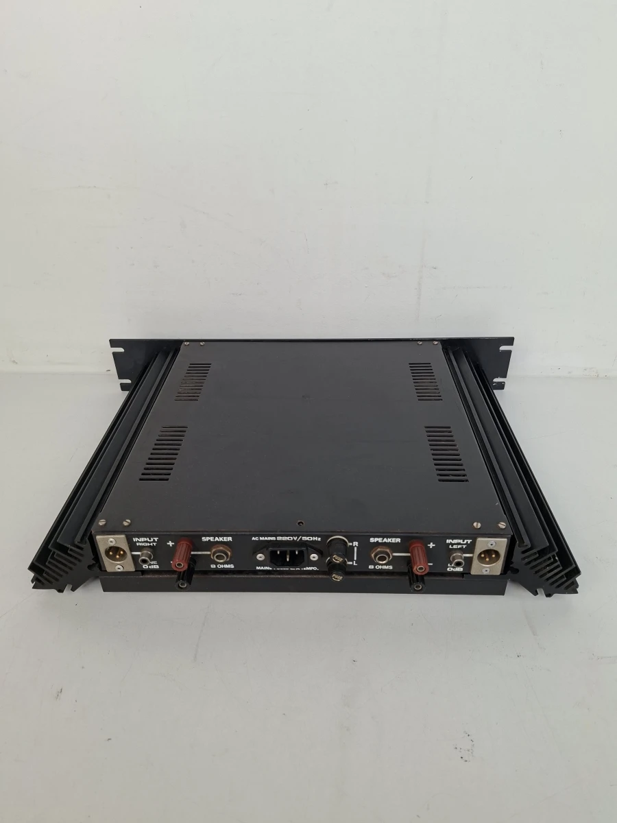 📻 Robuuste Manathan MAC 160 Professional Power Amplifier (19-inch) 📻 - foto 3