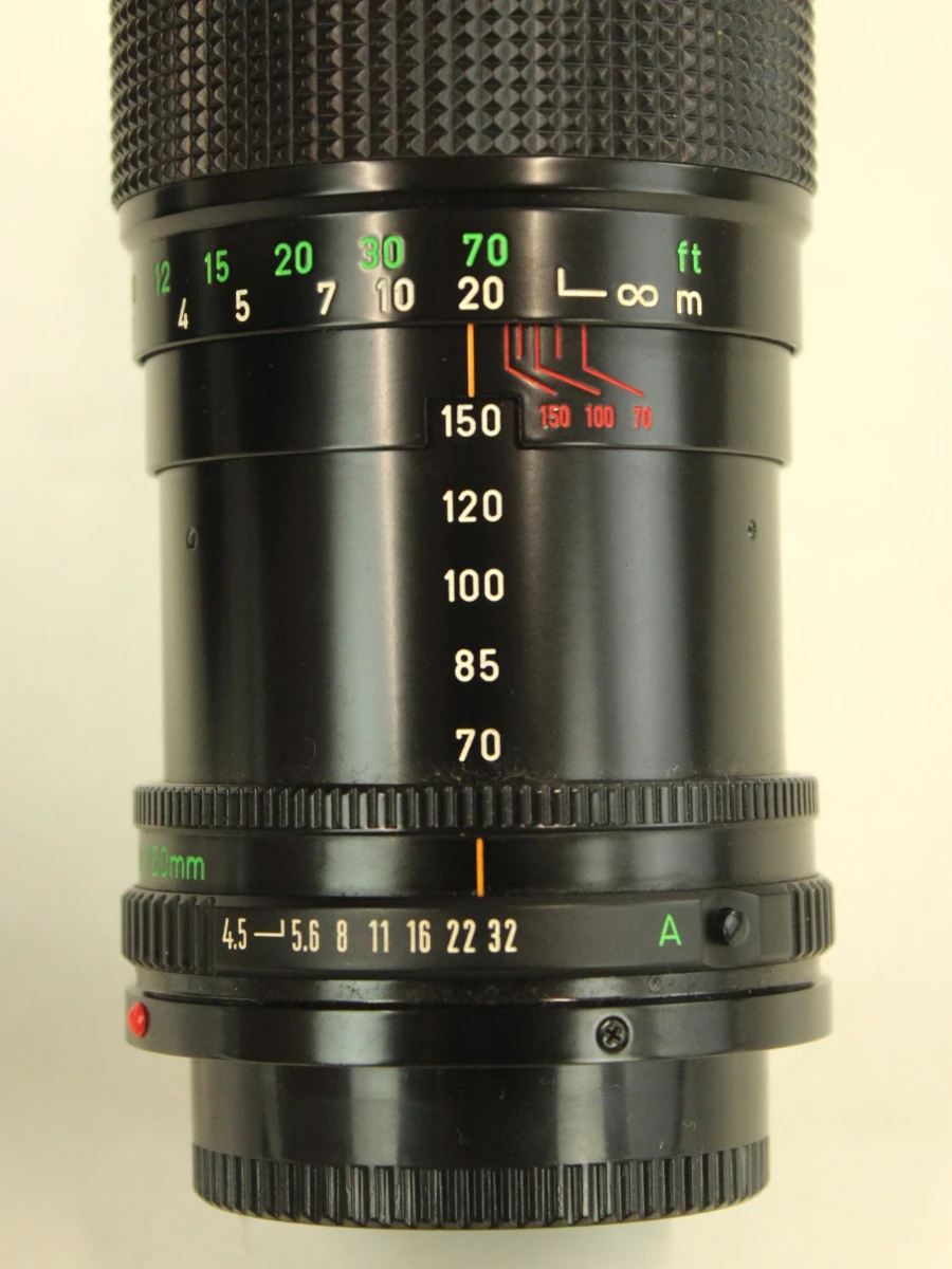Canon AE-1 spiegelreflexcamera met 2 zoomlenzen en tas