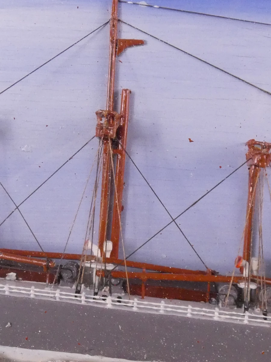 Handgemaakt model van een Nederlands vrachtschip, Modjokerto