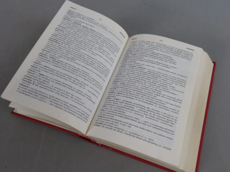 M. B. Coëlho’s Zakwoordenboek der Geneeskunde (1983)
