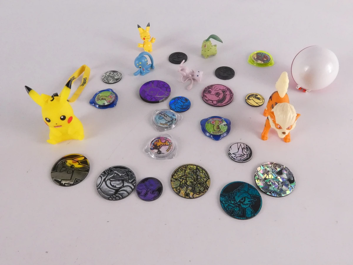 Set Pokémon knuffels en verzamelitems