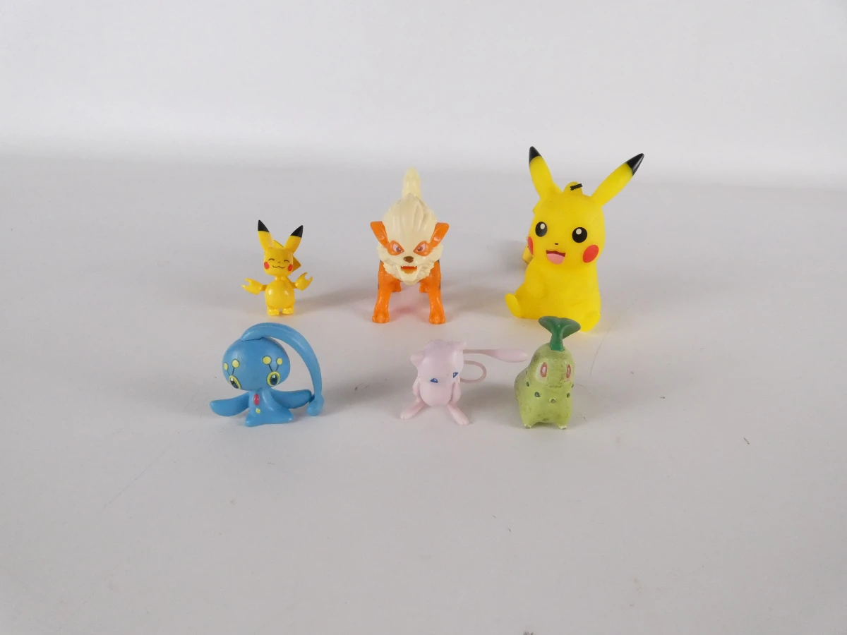 Set Pokémon knuffels en verzamelitems