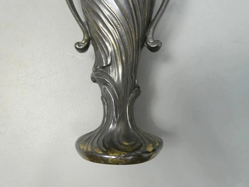 Jugendstil orenvaasje