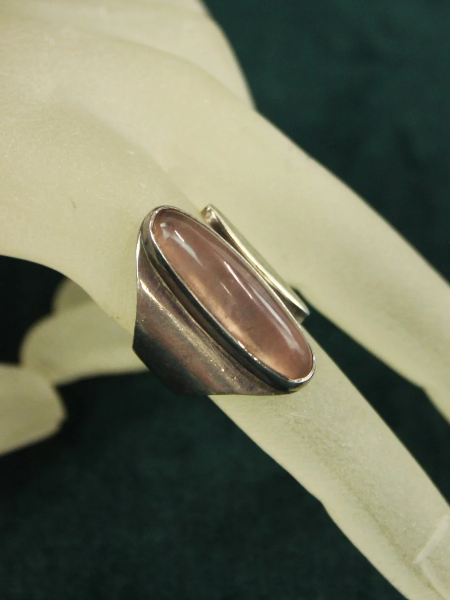 .830 zilveren ring met rozenkwarts