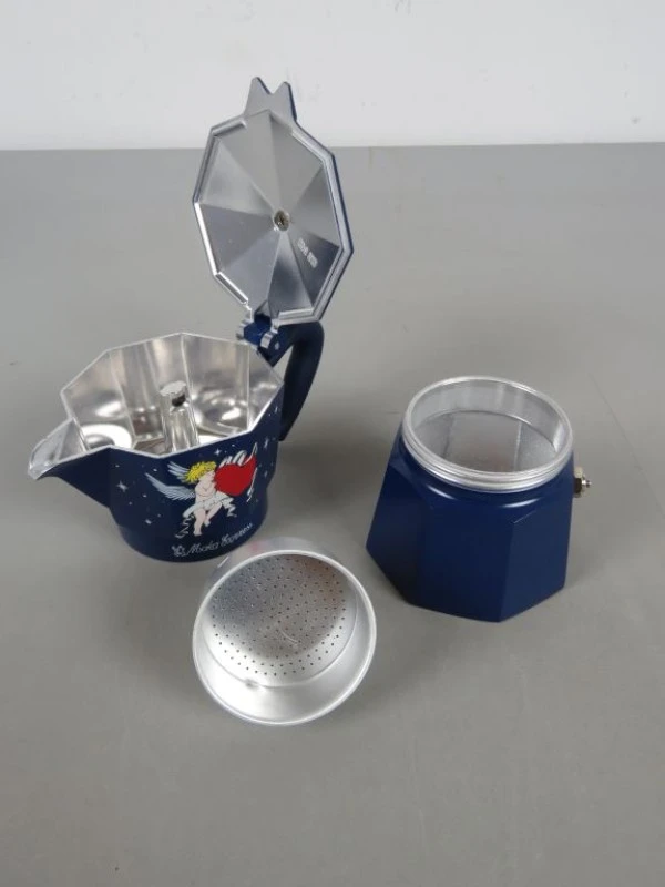 Bialetti Cielo Stellato: Special Edition Moka Express met Espressokoppen