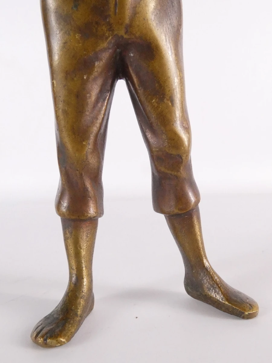 Set van 2 bronzen beeldjes van arbeiders