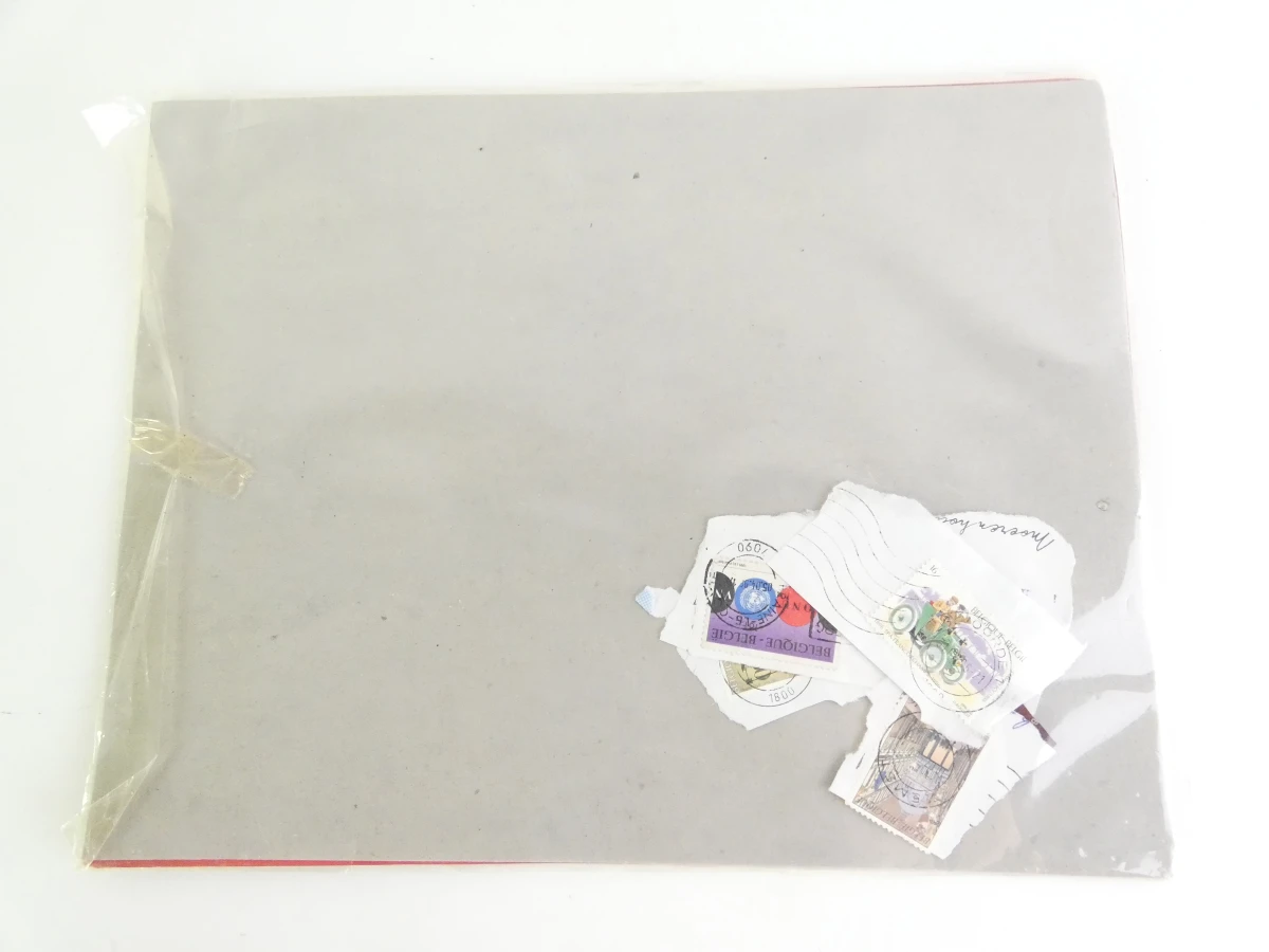 Verzameling postzegels met albums en losse vellen