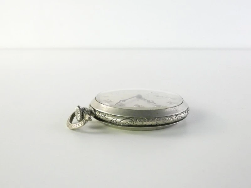 Vintage zakhorloges (2 stuks – Phenix & Chemin de Fer)