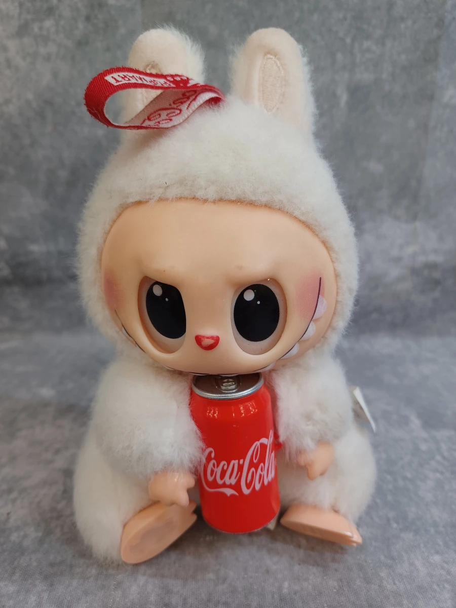 Set van 7 POP MART ‘The Monsters’ Labubu vinyl plush hangers en popjes - foto 2