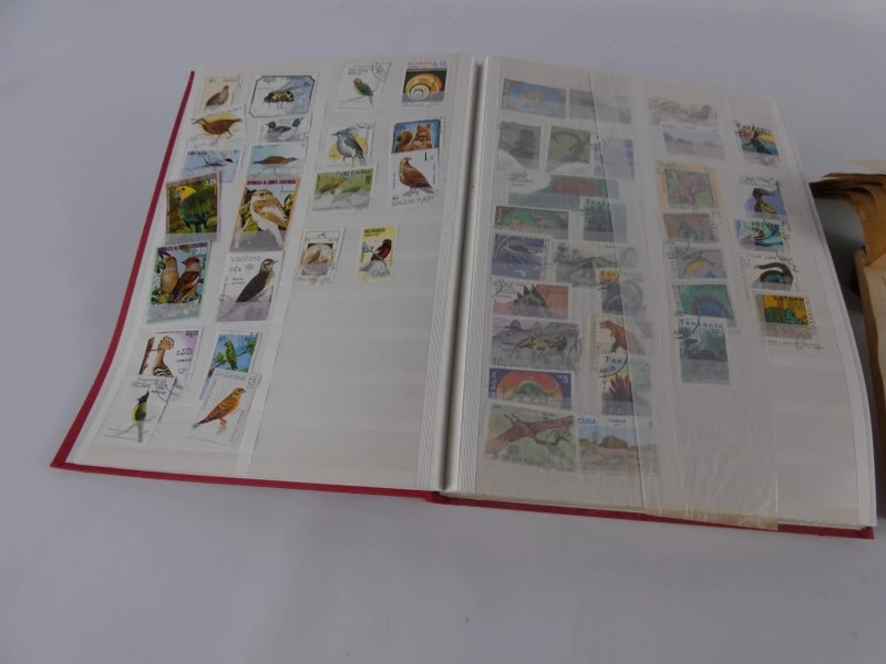 Filatelie lot – 7 postzegelalbums en diverse postzegels