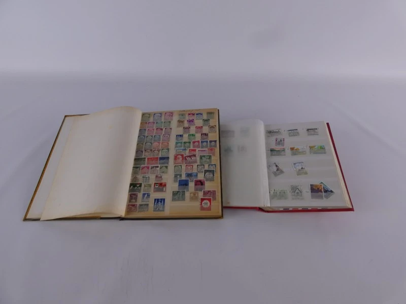 Filatelie lot – 7 postzegelalbums en diverse postzegels