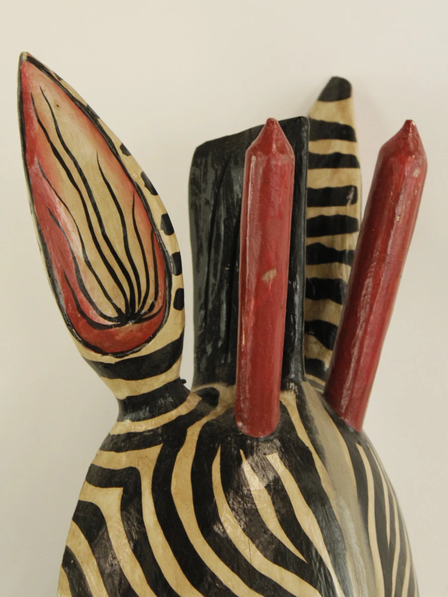 Decoratieve houten zebra masker