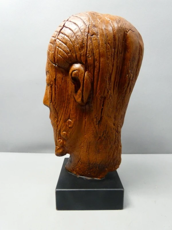 Hoofd van de Kromme Christus - buste