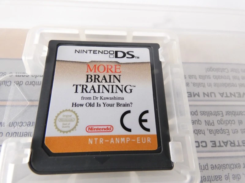 Nintendo DSi XL in doos met Brain Training spel