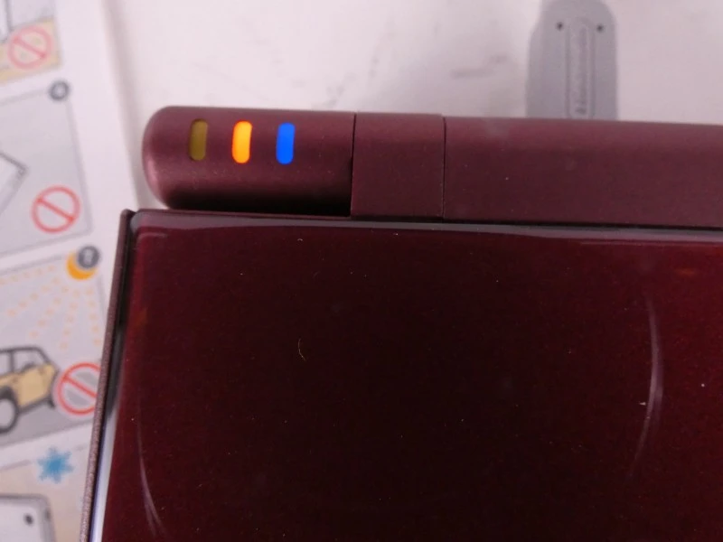 Nintendo DSi XL in doos met Brain Training spel