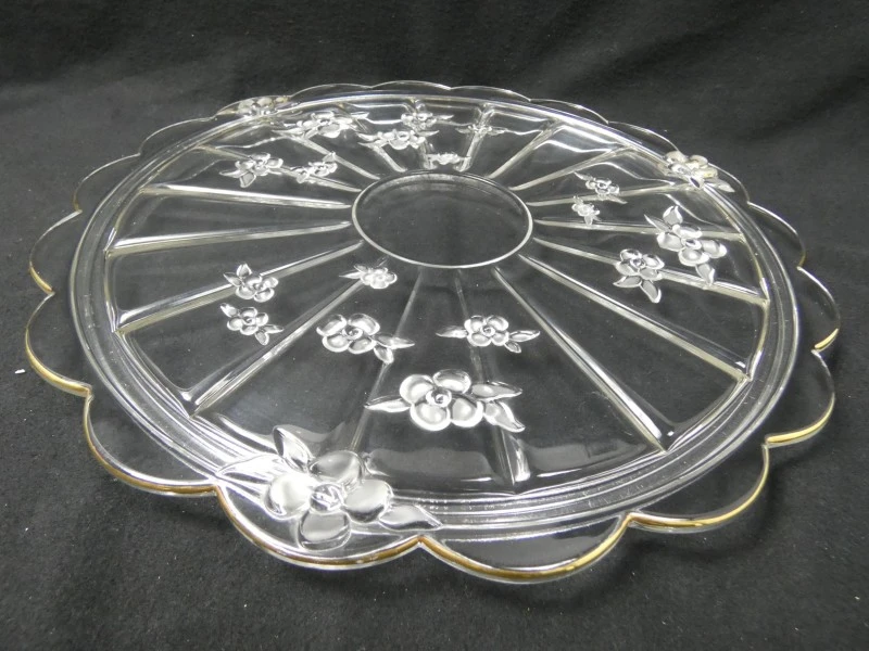 Vintage glazen taartschotel met bloemen - foto 2