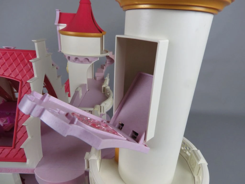Playmobil kasteel met figuurtjes en accessoires