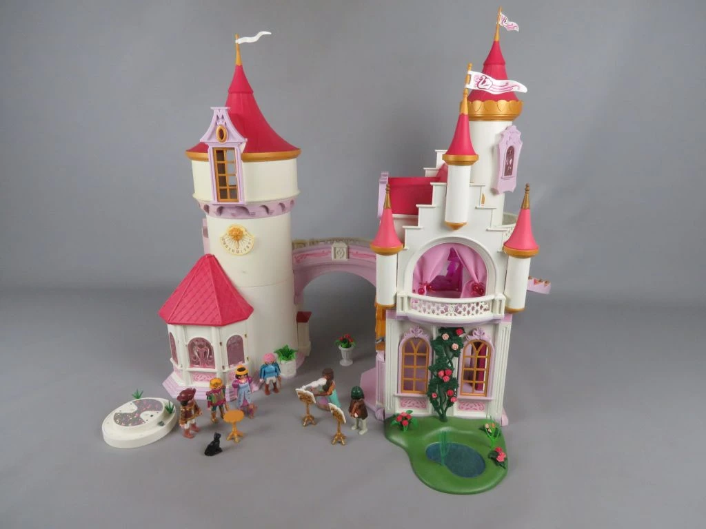 Playmobil kasteel met figuurtjes en accessoires