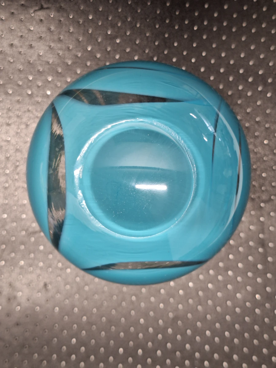 Set van twee kleine handgeblazen glazen bolvazen - foto 7
