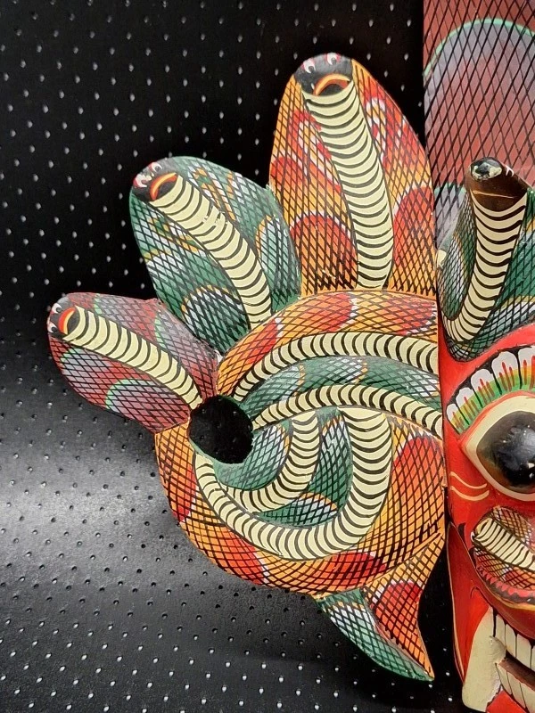Set van 3 wereldse maskers - Afrikaans & Sri Lankaans handgesneden - foto 6