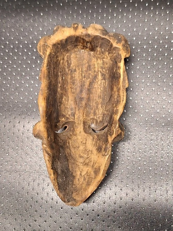 Set van 3 wereldse maskers - Afrikaans & Sri Lankaans handgesneden - foto 21
