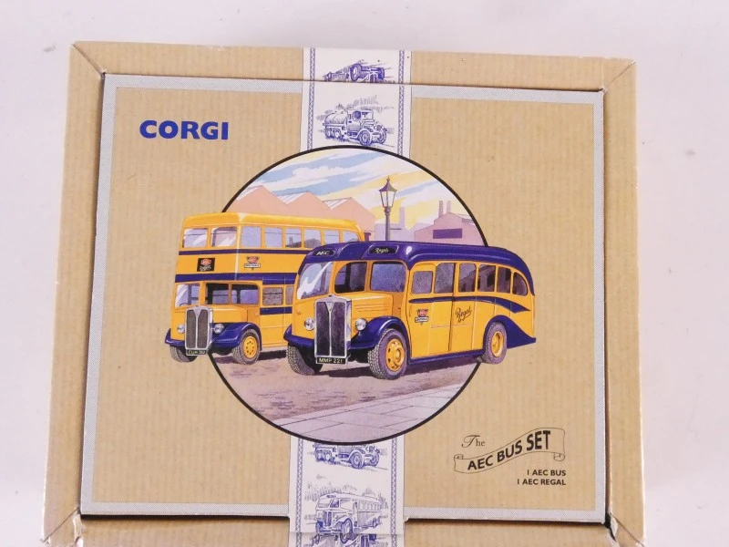 6 miniatuurvoertuigen van Corgi