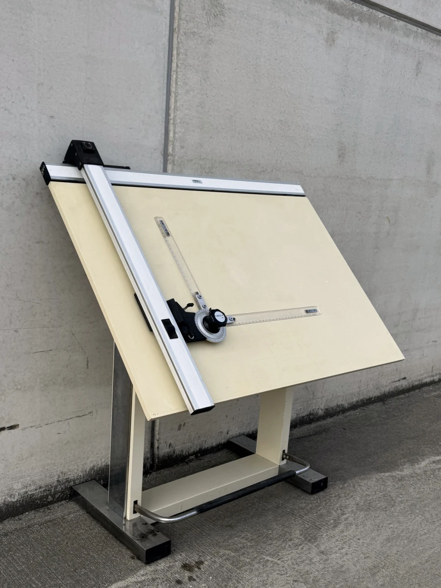 Tekentafel NEOLT met verstelbare hoek en liniaal
