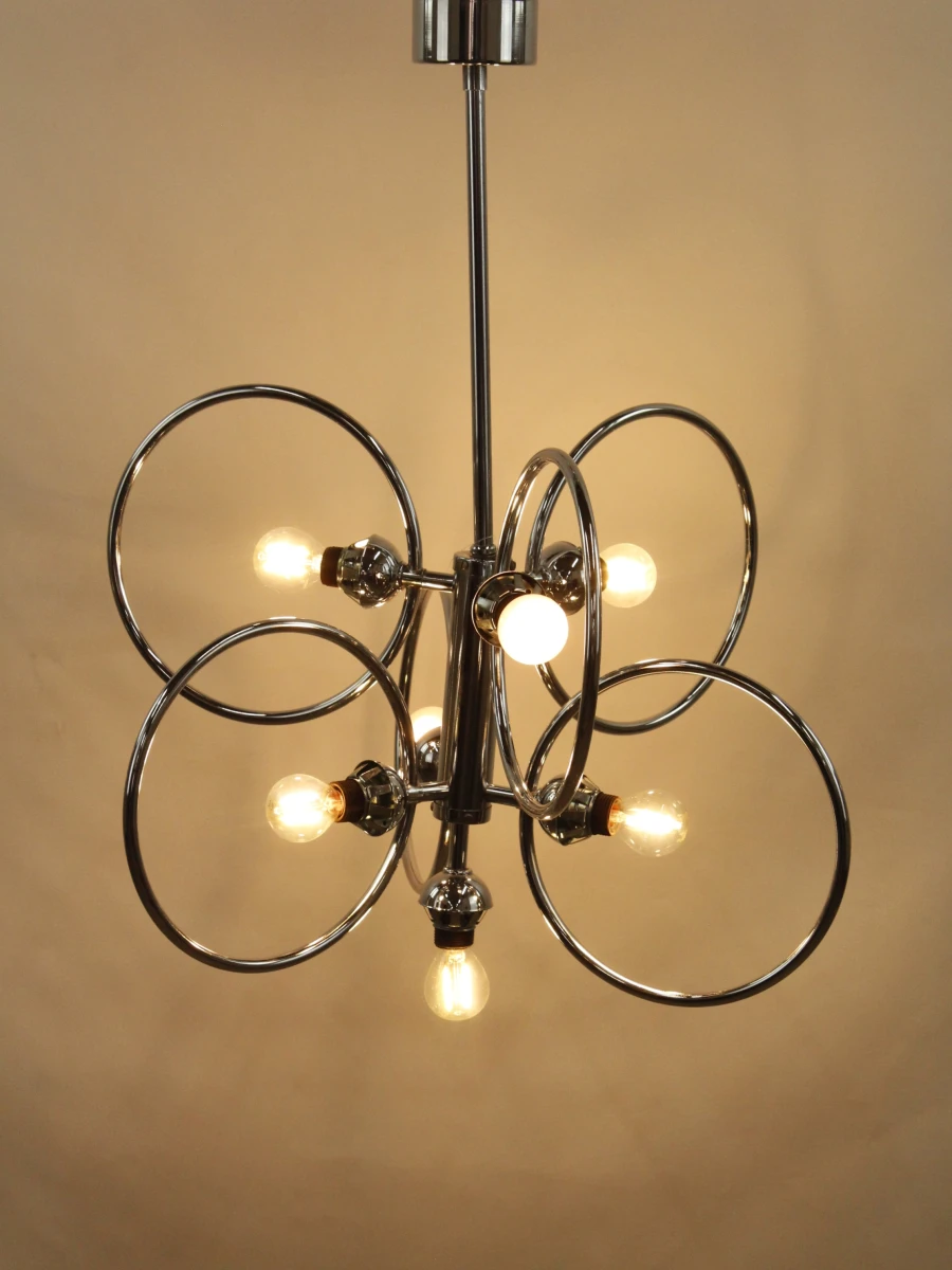 Moderne hanglamp met chromen ringen en witte bollen - foto 2