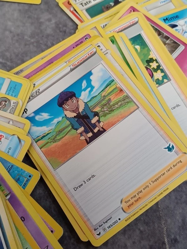 Ultieme Pokémon verzamelset: 300+ kaarten, zeldzame Holo’s en Premium (8) - foto 30