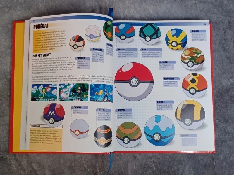 Groot Pokémon pakket - 300 Kaarten, verzamelblik, boek en notebook - foto 26