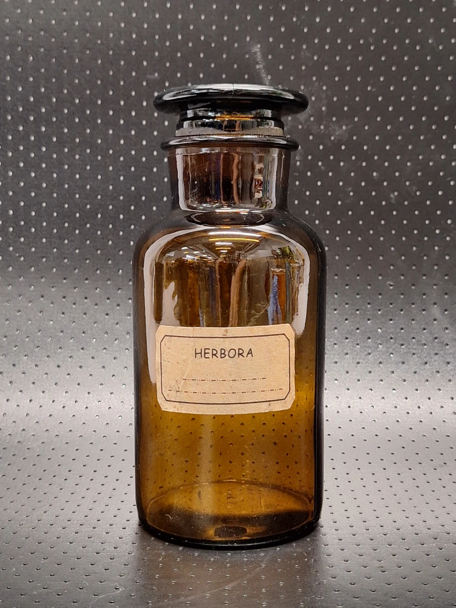 Set van 10 vintage amberkleurige apothekersflessen - foto 9