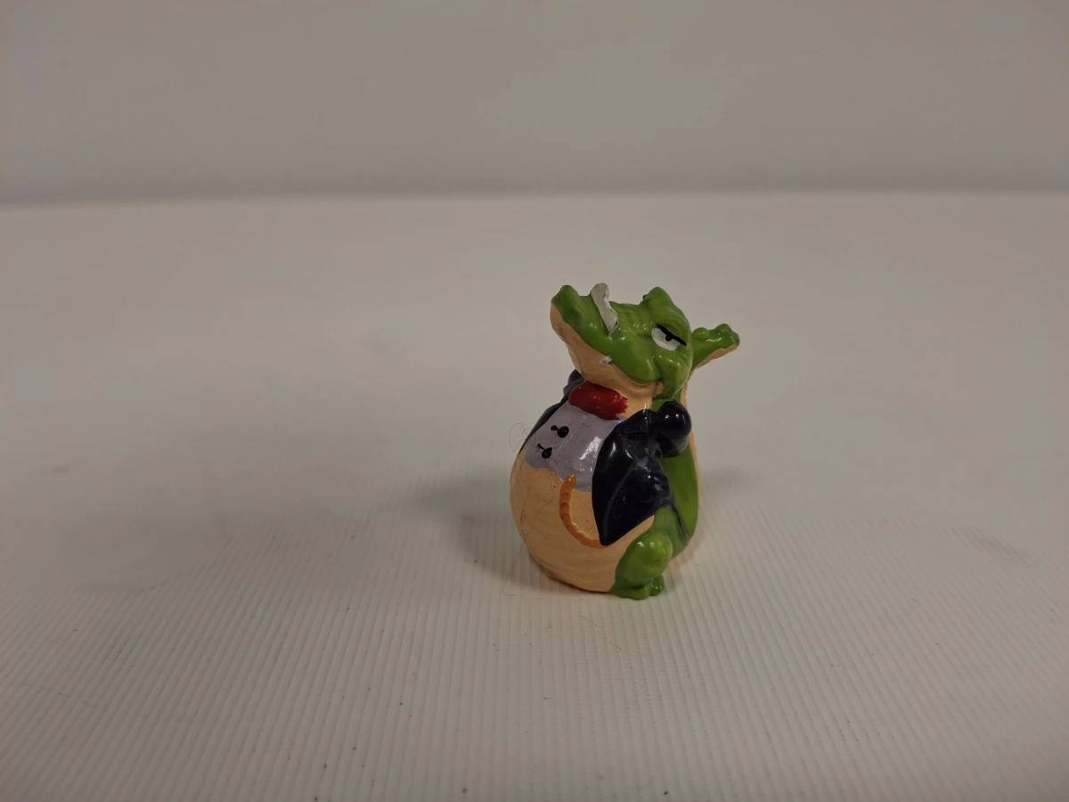 Lot Ferrero jaren 90 kleine kleurrijke dieren- en figuurtjes
