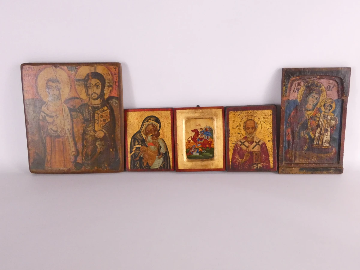 Set van 5 iconen in Byzantijnse stijl