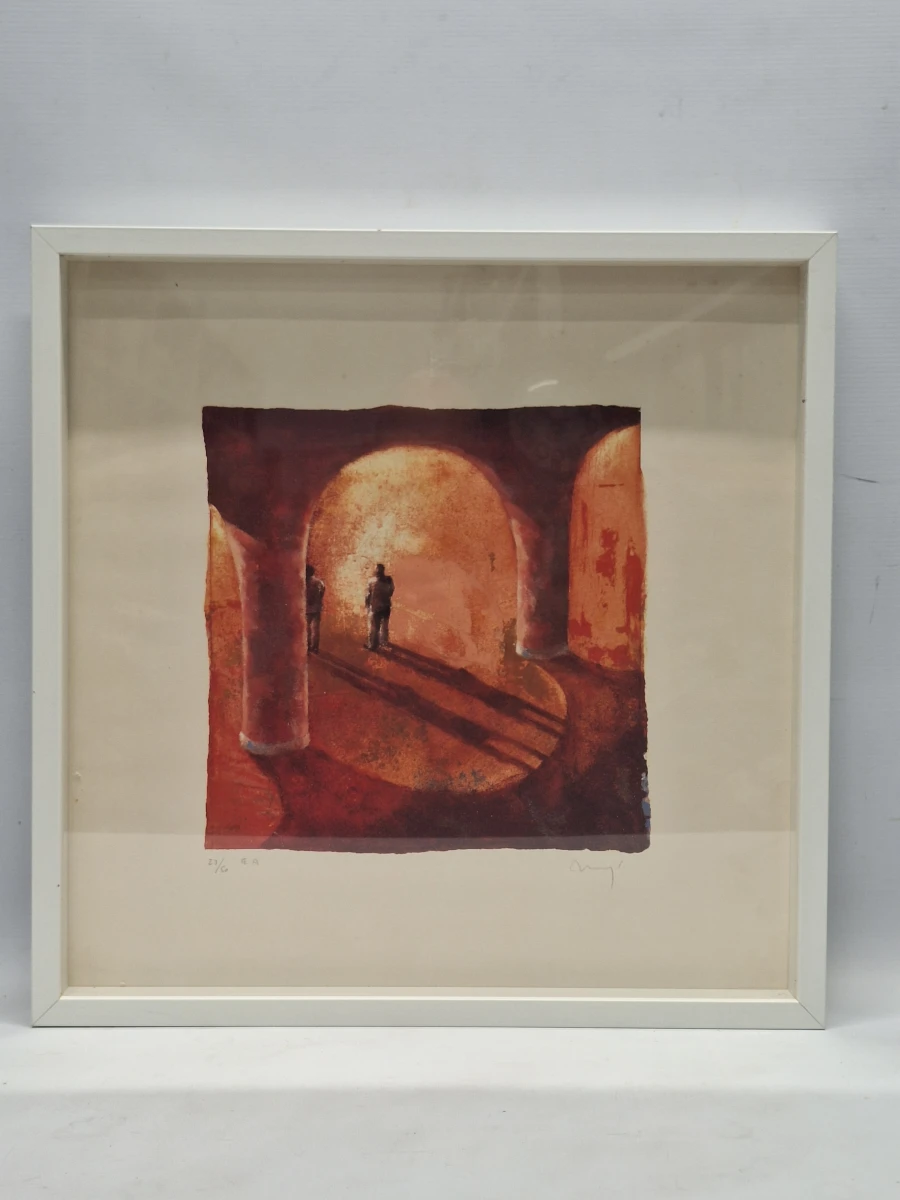 gesigneerde kleurenlithografie met figuren onder bogen - 27/50 E.A. - Örjan Wikström (1948) - foto 3