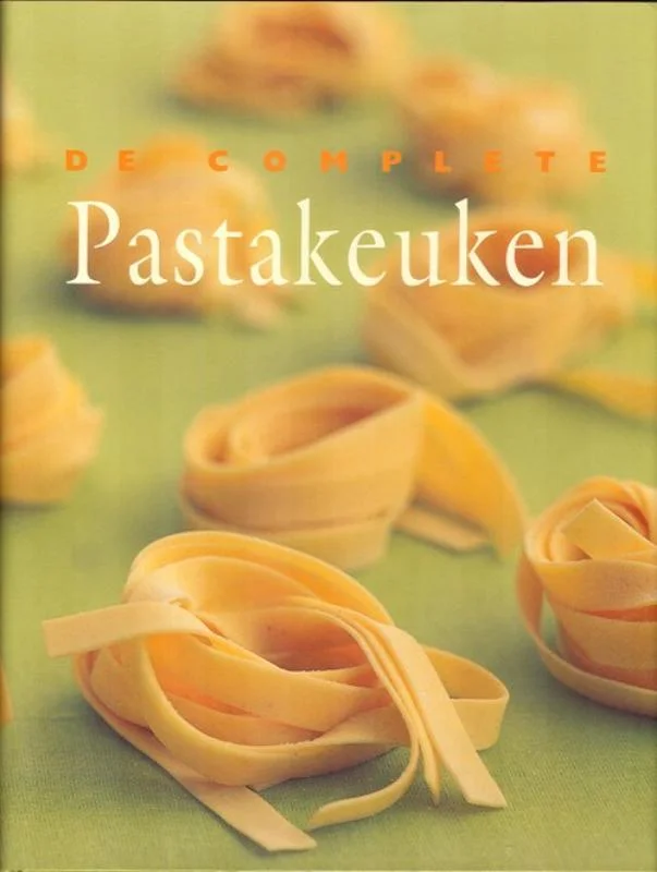 De complete pastakeuken