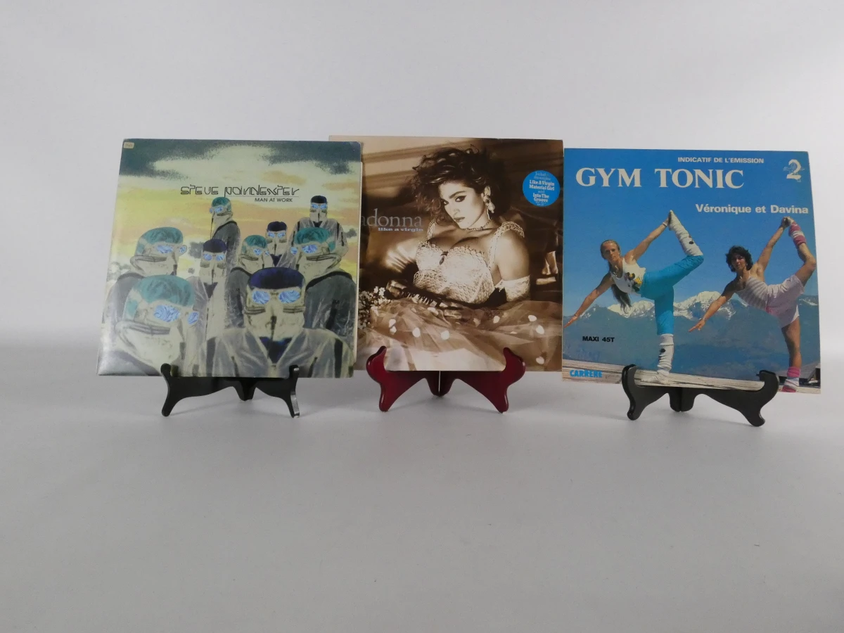 Set van 22 vinylplaten – diverse artiesten uit de jaren 70, 80 en 90
