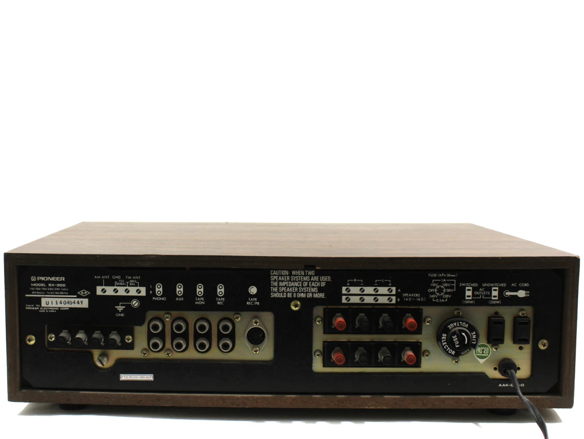 Pioneer SX-300 Receiver & Sony SS-5088 Luidsprekers