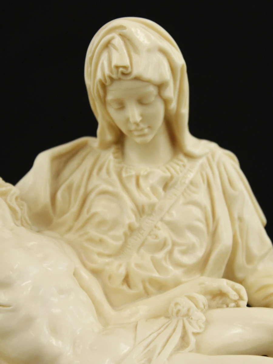 A. Santini - Italiaanse Pietà naar Michelangelo - op houten voet