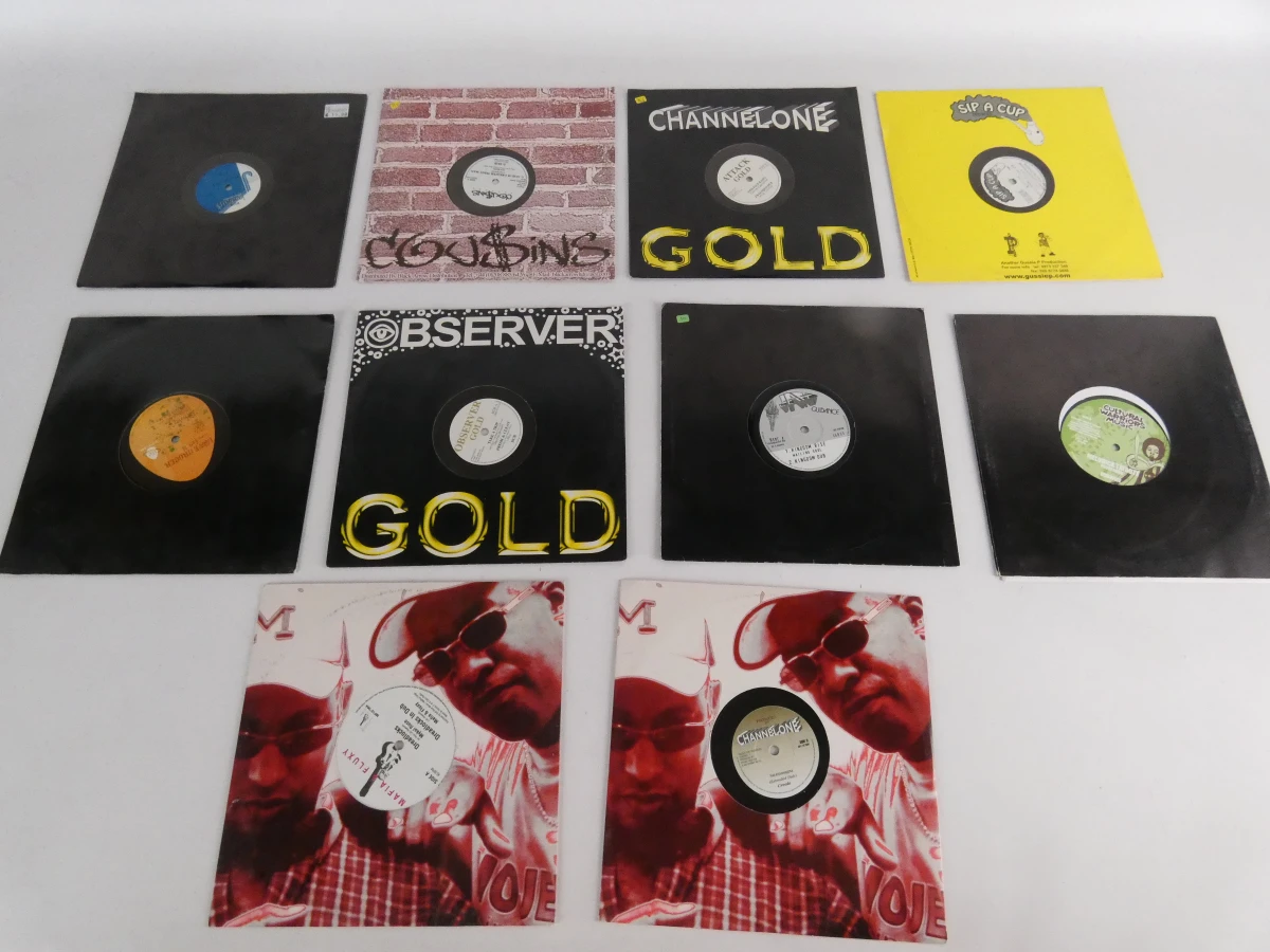 10 vinylplaten met muziek in DUB-stijl