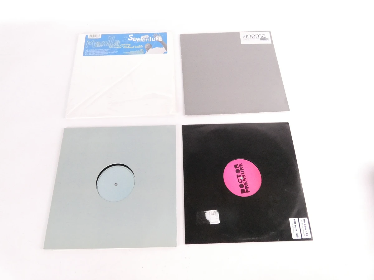 Set van 27 DJ-vinylplaten en singles – diverse artiesten en muziekstijlen